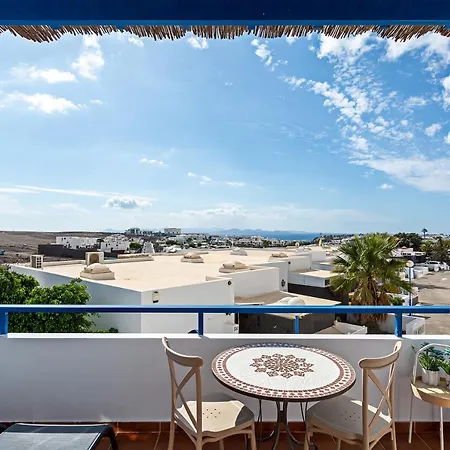 3Br Villa - Private Heated Pool & Parking * Playa Blanca (Lanzarote)
