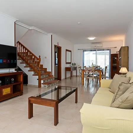 Apartamento 3Br Villa - Private Heated Pool & Parking *